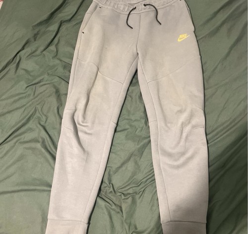 Nike tech fleece bottoms - fleece,