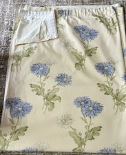 Floral Lined Pencil Pleat
