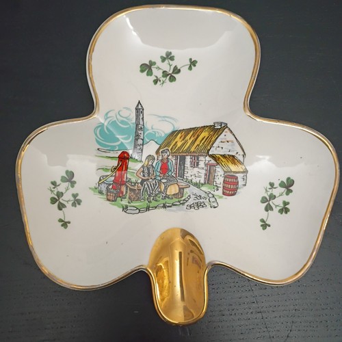 Carrigaline pottery shamrock - carrigaline,
