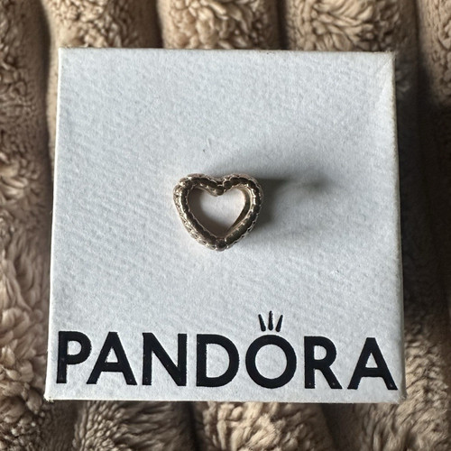 Pandora signed heart bead - signed,