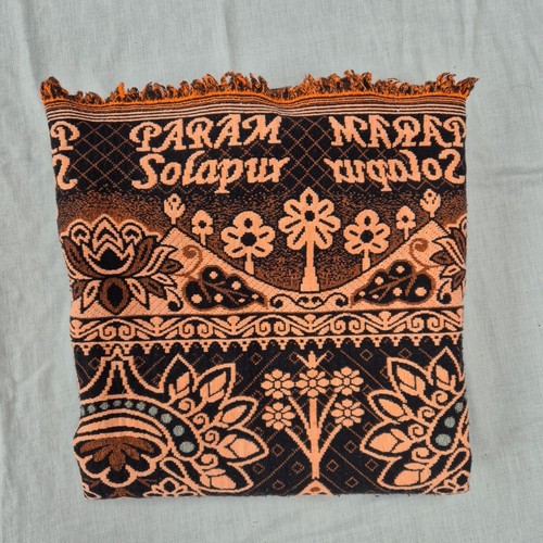 Param solapur throw vtg woven - solapur,