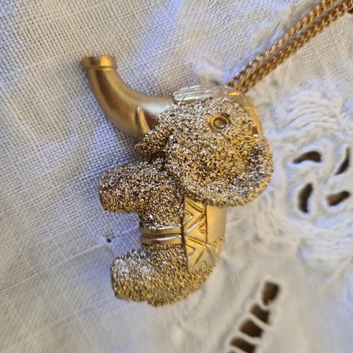 Vintage elephant gold - vintage,