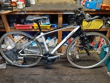 Specialized Hybrid Sirrus