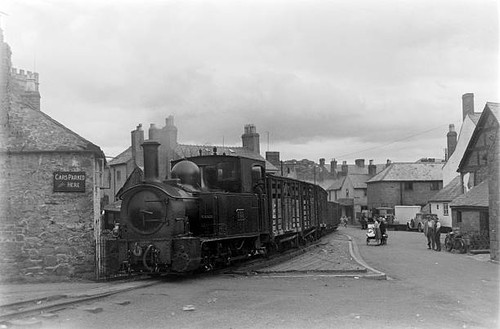 Old train photo welshpool and - train,