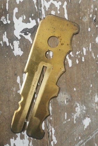 Vintage british army brass - vintage,