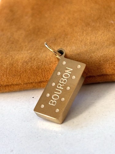 Gold bourbon chocolate bar - gold,