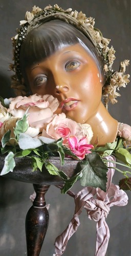 Antique vintage 1920s - 1920s, plaster