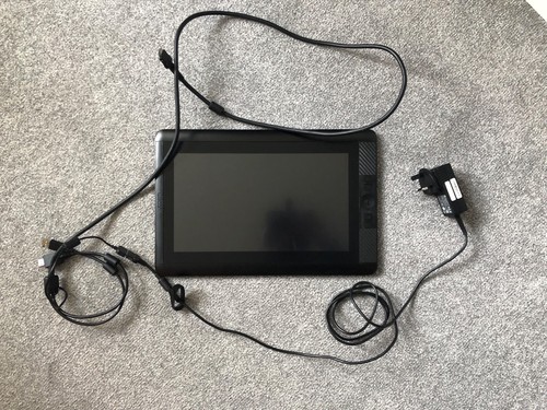 Wacom cintiq 13hd pen drawing - wacom,