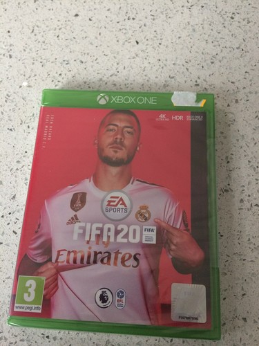 Xbox one game fifa 20 - one,