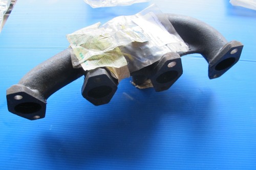 Exhaust collector for - collector,