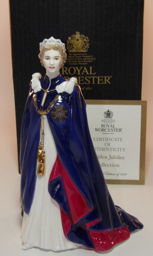 Royal worcester figurine queen - worcester,