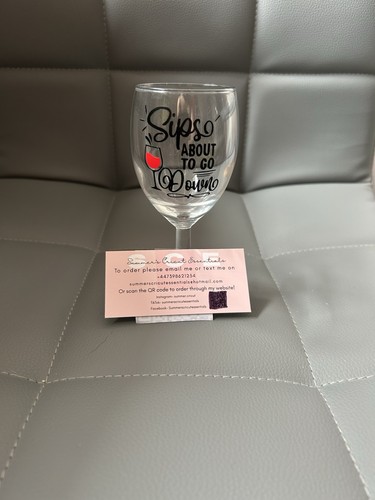 Small wine glass design - glass,