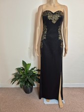 Brand New Lipsy London Black &