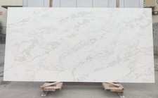 Arabescato Oro Quartz Kitchen