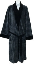 vintage CANDA/C&A mens SMALL velour STRIPED DRESSING GOWN black/grey VGC