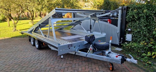 Woodford car transporter - woodford, 2