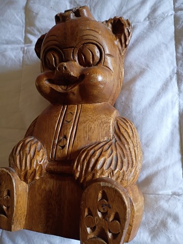 Vintage hand craved wooden - vintage,