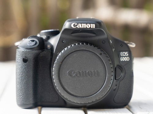 Canon eos 600d mp digital - canon,