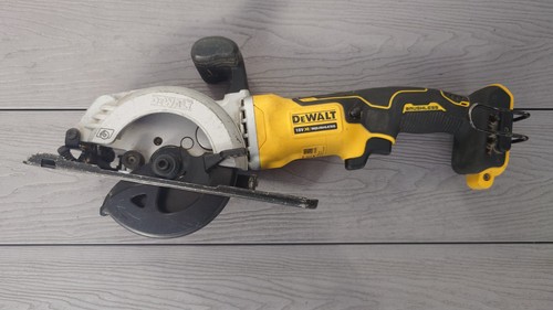 Dewalt dcs571 18v brushless - 18v,