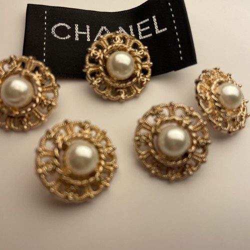 Vintage chanel buttons - vintage,