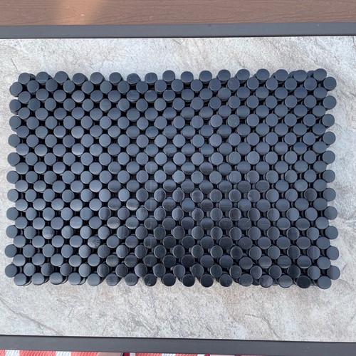 Black wood beaded placemats - black,