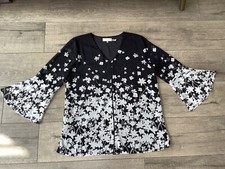 WOMENS CALVIN KLEIN BLACK+WHITE BELL SLEEVE FLORAL BLOUSE SIZE M VGC