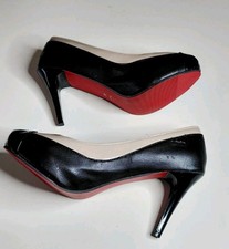 UK Size 7 EU 40 Women's