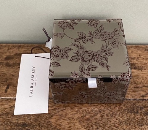 Laura ashley jewellery - laura,