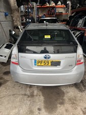 Toyota Prius Breaking 2009 - 2015 !!! All Parts Available !!! (1 Wheel Nut)