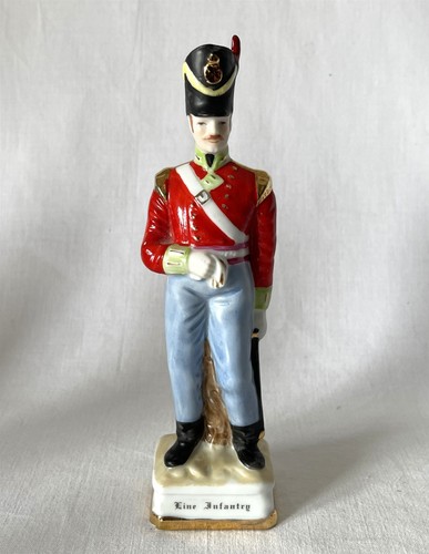 Vintage porcelain figurine - vintage, of