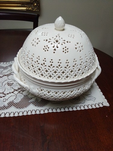 Leeds pottery chestnut basket - leeds,
