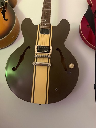 Tom delonge epiphone guitar - tom,