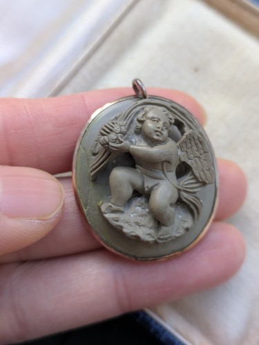 Victorian lava cameo pendant