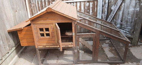 Cosy comforting coop for - cosy,