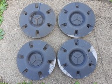 SET OF 4 FOUR GENUINE MERCEDES-BENZ SPRINTER WHEEL CAPS TRIMS A906 401 00 25