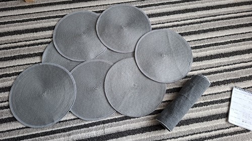Grey table runner and - table,