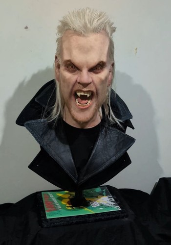 The lost boys - lost, david