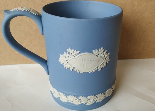 Wedgwood jasper ware christmas - ware,