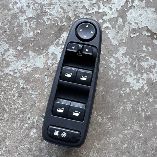 Driver side power window - side,
