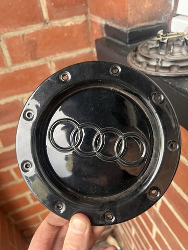 Audi hub cap - audi,