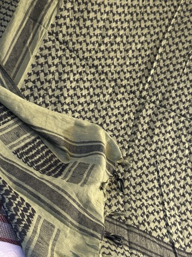 Palestinian keffiyeh scarf - keffiyeh,