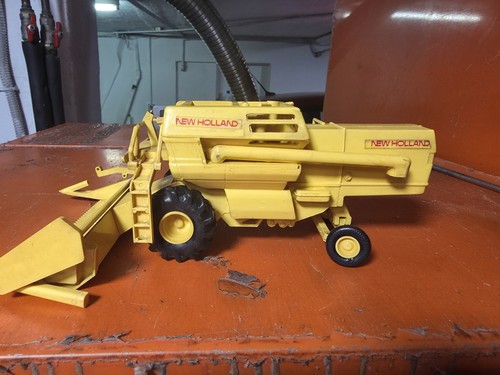 New holland clayson combine