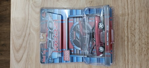 Maisto pro rods rodz 65 - pro, 1/64