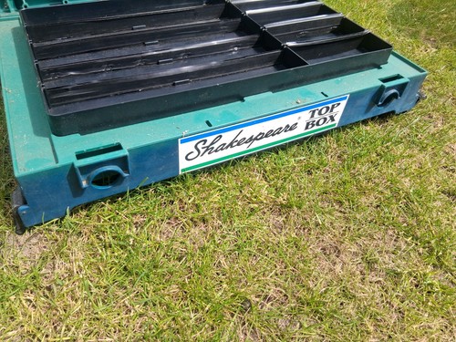 Shakespeare top box tackle - tackle,