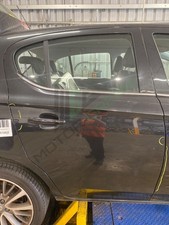 Vauxhall Corsa E 2014-19 5DR