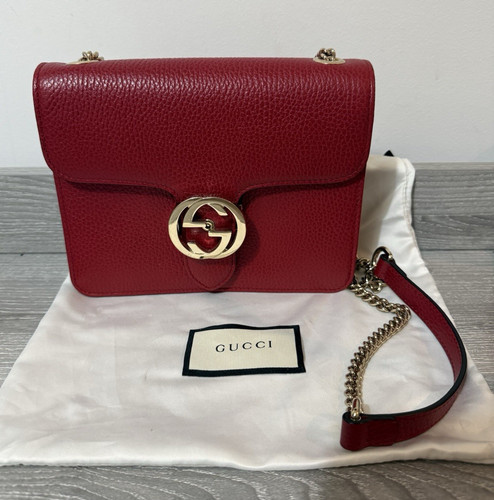 Gucci red pebbled leather - gucci,