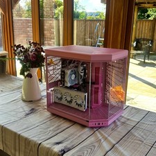 🌸 Pink Gaming PC –