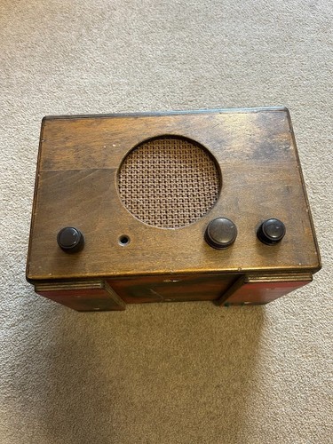 Unknown vintage valve radio - unknown,
