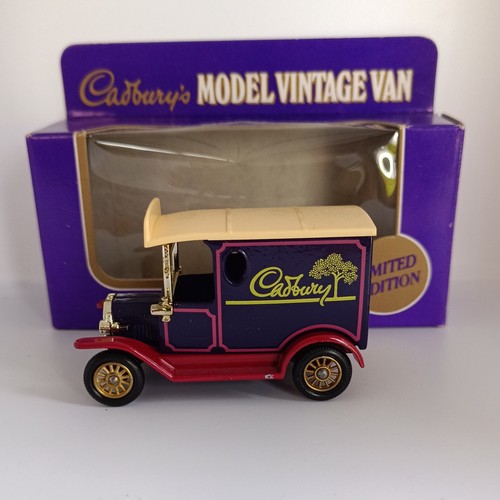 Lledo cadbury model vintage - lledo, cadbury's