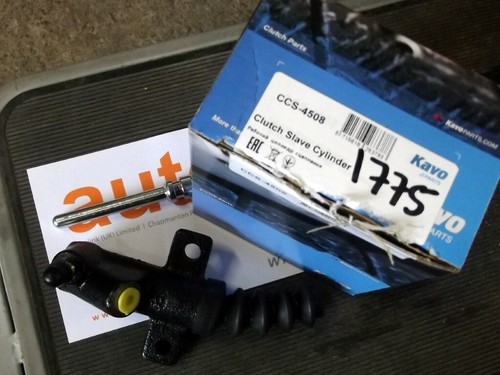 New clutch slave cylinder for - clutch,